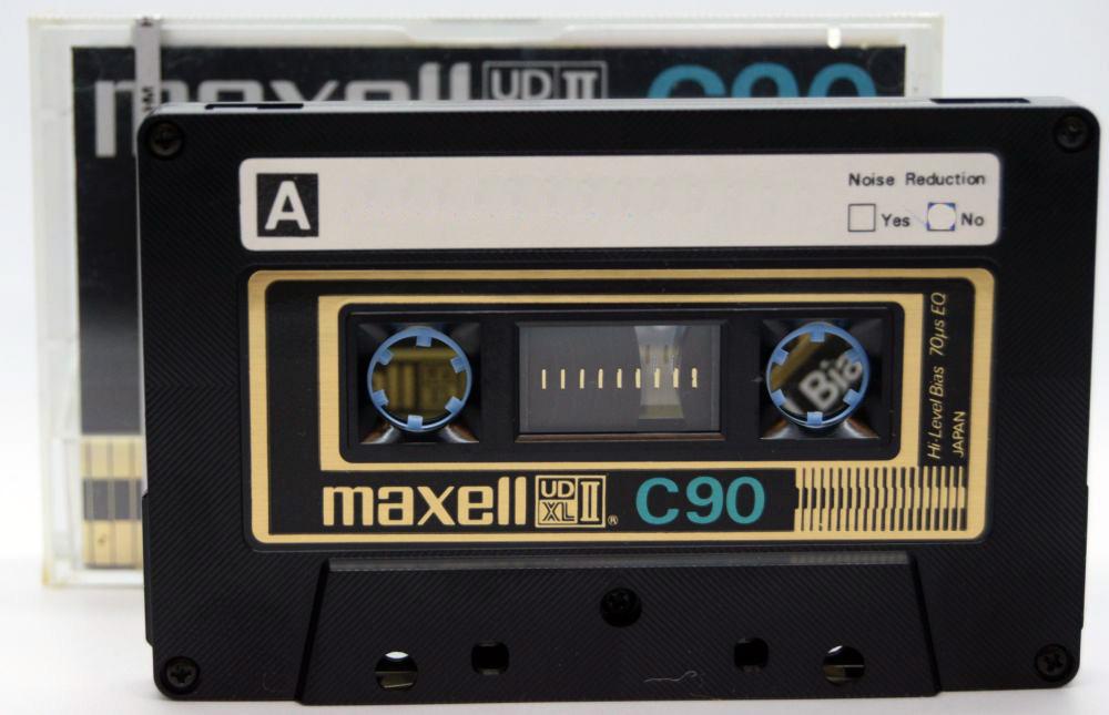 http://www.cassettecomeback.com/cdn/shop/products/Maxell_UDXLII_77_Both_1200x1200.jpg?v=1569356182